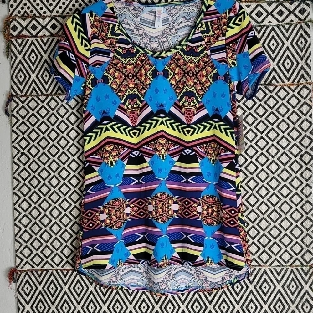 NWT LuLa Roe Classic Tee S - Picture 5 of 5